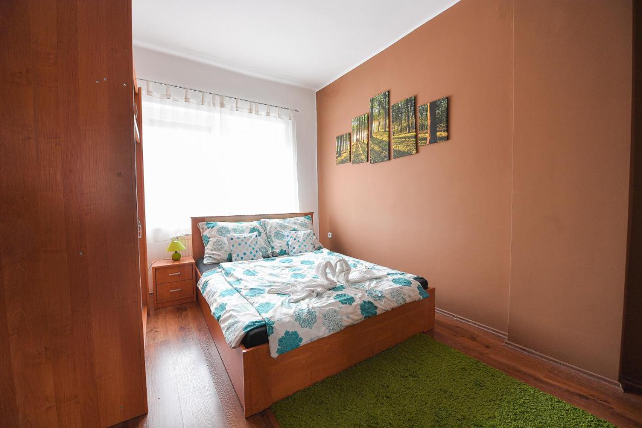 Kokusz Apartmanok Eger Pokoj fotografie